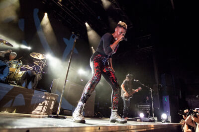 Skunk Anansie @ 013, picture 9, photographed by Dorien Goetschalckx - FrontView Magazine