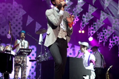 Mika @ Les Ardentes, picture 2, photographed by Nick De Gregorio - FrontView Magazine