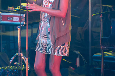 Melody Gardot @ Rivierenhof, foto 2, foto's door steven.stausens - FrontView Magazine