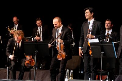 Hooverphonic Les Ardentes 2013, picture 18, photographed by Philippe Janssens - FrontView Magazine