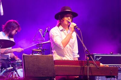 Jacco Gardner Les Ardentes 2013, foto 9, foto's door Philippe Janssens - FrontView Magazine