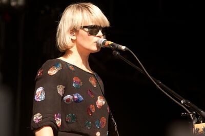 The Ravionettes Les Ardentes 2013, picture 10, photographed by Philippe Janssens - FrontView Magazine