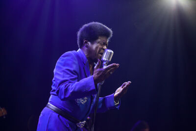 Charles Bradley and his Extraordinaires @ Dour 2013, picture 13, photographed by Dorien Goetschalckx - FrontView Magazine