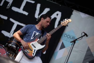 La Chiva Gantiva @ Dour 2013, picture 2, photographed by Dorien Goetschalckx - FrontView Magazine