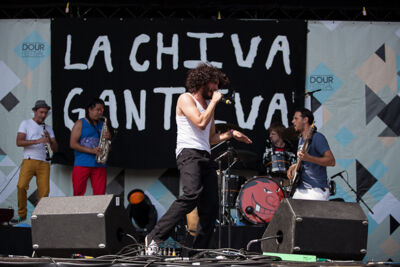 La Chiva Gantiva @ Dour 2013, picture 14, photographed by Dorien Goetschalckx - FrontView Magazine
