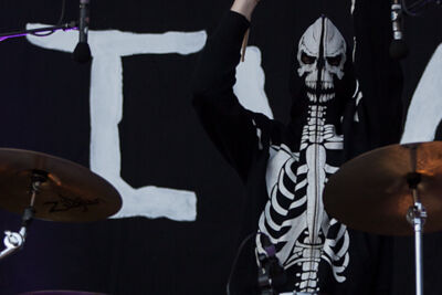 La Chiva Gantiva @ Dour 2013, picture 19, photographed by Dorien Goetschalckx - FrontView Magazine