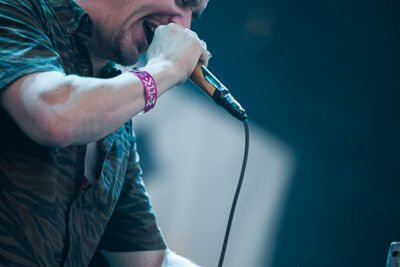 Tomahawk @ Dour 2013, picture 8, photographed by Dorien Goetschalckx - FrontView Magazine