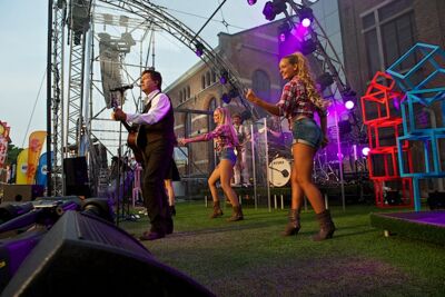 Vlaanderen Muziekland - Opnames @ Haacht, picture 27, photographed by James Van Roosbroeck - FrontView Magazine