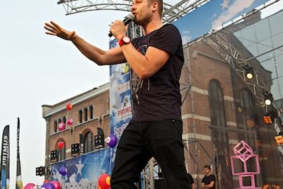 Vlaanderen Muziekland - Opwarming DJ Dimitri @ Haacht, picture 3, photographed by James Van Roosbroeck - FrontView Magazine