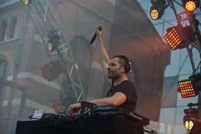 Vlaanderen Muziekland - Opwarming DJ Dimitri @ Haacht, picture 33, photographed by James Van Roosbroeck - FrontView Magazine