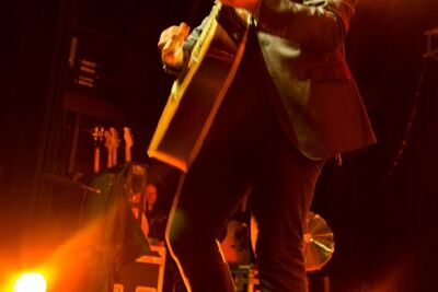 Elvis Costello @ 013 Tilburg, picture 6, photographed by Edwin Houdevelt - FrontView Magazine
