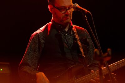 Elvis Costello @ 013 Tilburg, picture 7, photographed by Edwin Houdevelt - FrontView Magazine