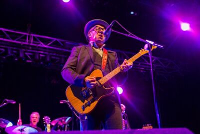 Elvis Costello @ 013 Tilburg, picture 12, photographed by Edwin Houdevelt - FrontView Magazine