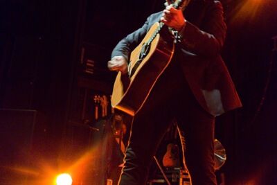 Elvis Costello @ 013 Tilburg, picture 42, photographed by Edwin Houdevelt - FrontView Magazine