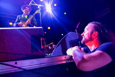 Elvis Costello @ 013 Tilburg, picture 53, photographed by Edwin Houdevelt - FrontView Magazine