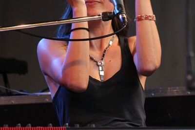 Eva De Roovere @ Beleuvenissen 2013, foto 6, foto's door Heidi Elen - FrontView Magazine