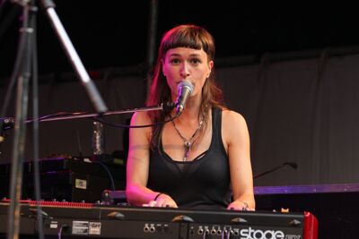Eva De Roovere @ Beleuvenissen 2013, foto 8, foto's door Heidi Elen - FrontView Magazine