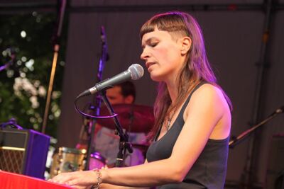 Eva De Roovere @ Beleuvenissen 2013, foto 13, foto's door Heidi Elen - FrontView Magazine