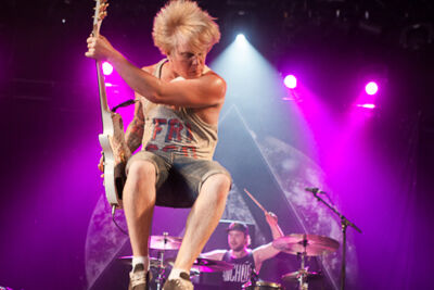 Adept @ Dour 2013, foto 8, foto's door Dorien Goetschalckx - FrontView Magazine