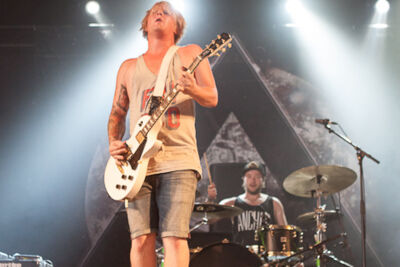 Adept @ Dour 2013, foto 13, foto's door Dorien Goetschalckx - FrontView Magazine