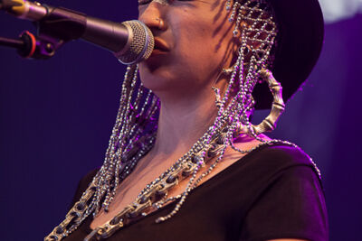 Hiatus Kaiyote @ Dour 2013, picture 13, photographed by Dorien Goetschalckx - FrontView Magazine