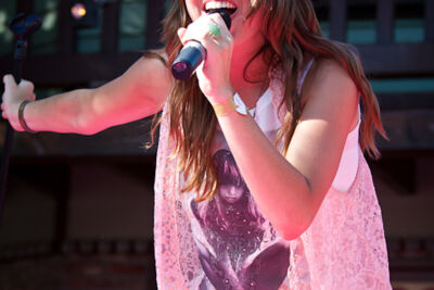 anne's familiedag @ Bobbejaanland - editie 2013 - deel 2, picture 38, photographed by Carine Wouters - FrontView Magazine