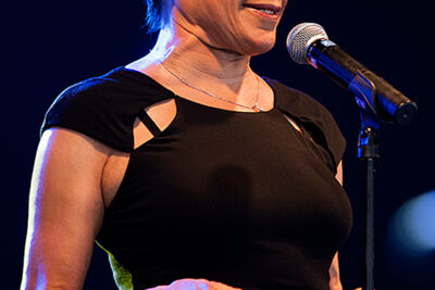 Bettye LaVette @ Blues Peer 2013, picture 5, photographed by Jurgen Aerts - FrontView Magazine