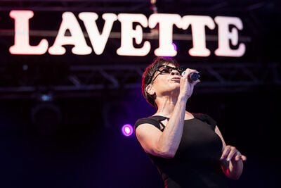 Bettye LaVette @ Blues Peer 2013, picture 9, photographed by Jurgen Aerts - FrontView Magazine