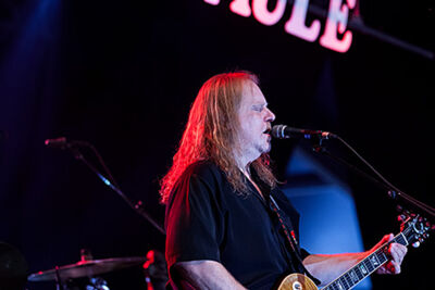 Gov_t Mule @ Blues Peer 2013, picture 5, photographed by Jurgen Aerts - FrontView Magazine