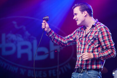 Sugar Boy and the Sinners @ Blues Peer 2013, picture 25, photographed by Jurgen Aerts - FrontView Magazine