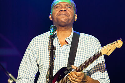 The Robert Cray Band @ Blues Peer 2013, picture 5, photographed by Jurgen Aerts - FrontView Magazine