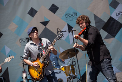 Yew @ Dour 2013, picture 4, photographed by Dorien Goetschalckx - FrontView Magazine