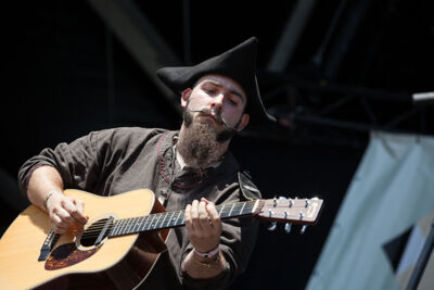 Yew @ Dour 2013, picture 10, photographed by Dorien Goetschalckx - FrontView Magazine