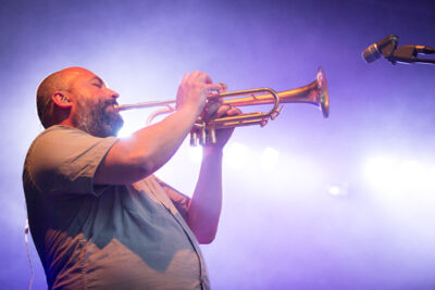 buscemi @ Beleuvenissen 2013, picture 1, photographed by Kurt Jacobs - FrontView Magazine