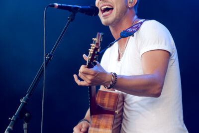 James Morrison @ Suikerrock 2013, picture 9, photographed by Koen Rondelez - FrontView Magazine