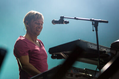 Milk Inc @ Beleuvenissen 2013, picture 14, photographed by FrontView Magazine