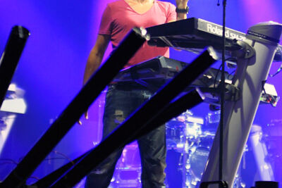 Milk Inc @ Beleuvenissen 2013, picture 21, photographed by FrontView Magazine