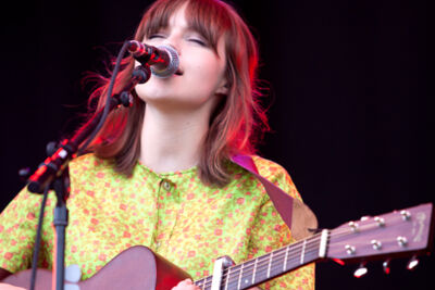 Gabrielle Aplin @ Suikerrock 2013, foto 8, foto's door Koen Rondelez - FrontView Magazine