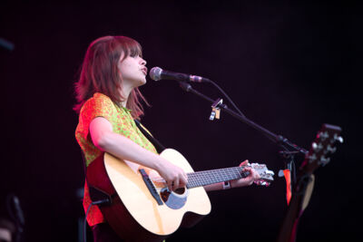 Gabrielle Aplin @ Suikerrock 2013, foto 17, foto's door Koen Rondelez - FrontView Magazine