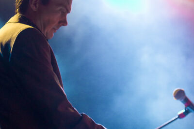 Tindersticks @ Rivierenhof, picture 1, photographed by Walter Grimm - FrontView Magazine