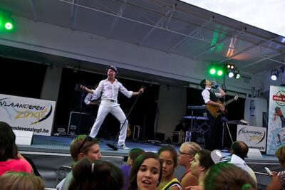 Wim Leys & @ Fundum - Vlaanderen Zingt @ Bornem, picture 16, photographed by James Van Roosbroeck - FrontView Magazine