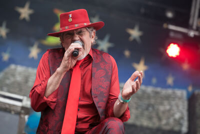 Normaal @ Zwarte Cross 2013, picture 16, photographed by Dorien Goetschalckx - FrontView Magazine
