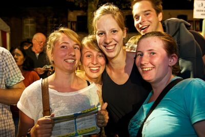 Vlaanderen zingt - Sfeerbeelden @ Bornem, picture 48, photographed by James Van Roosbroeck - FrontView Magazine
