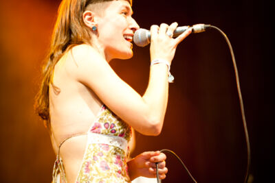 Eva De Roovere Dranouter 2013, foto 9, foto's door Devid Camerlynck - FrontView Magazine