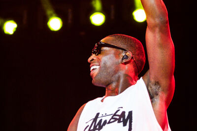Tinie Tempah @ Lokerse Feesten, picture 1, photographed by Tom Stessens - FrontView Magazine
