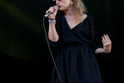 An Pierle @ Ronquières Festival 2013, picture 10, photographed by Dorien Goetschalckx - FrontView Magazine