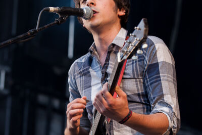 HEY YEAH! @ Ronquières Festival 2013, picture 14, photographed by Dorien Goetschalckx - FrontView Magazine