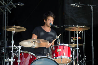 Humble Flirt linkerwoofer editie 2013 dag 2, picture 3, photographed by FrontView Magazine