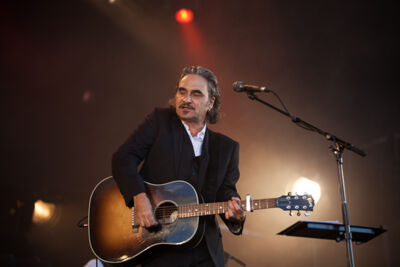 Stephan Eicher @ Ronquières Festival 2013, picture 11, photographed by Dorien Goetschalckx - FrontView Magazine