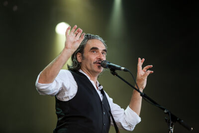 Stephan Eicher @ Ronquières Festival 2013, picture 14, photographed by Dorien Goetschalckx - FrontView Magazine